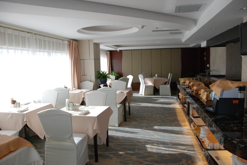 New Era Hotel Kunming Exterior foto